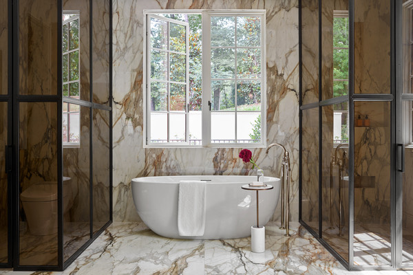 Custom Modern Estate builders in Atlanta